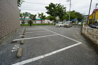 【駐車場】