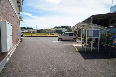 【駐車場】 | プリムローズⅡ