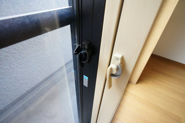 【セキュリティ】 | コーポラベンダー | 二重サッシ