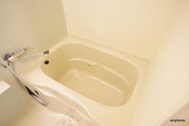 ディームス新大阪　仲介手数料無料の浴室