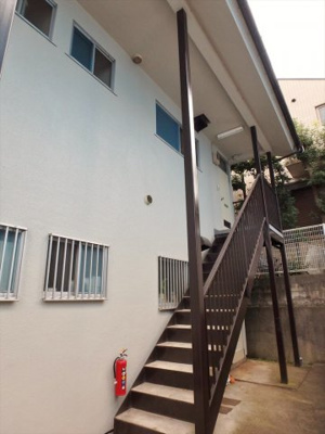 【エントランス】 | ハウスみどり | 自転車置き場、バイク置場あり