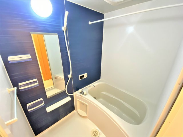 オレンジハウスBの浴室