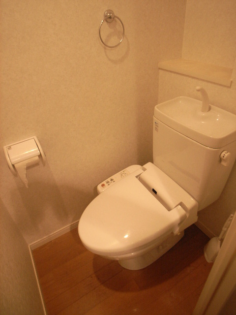 アクタス天神セントラルタワー　14階のトイレ|別号室のものです。現状優先になります。