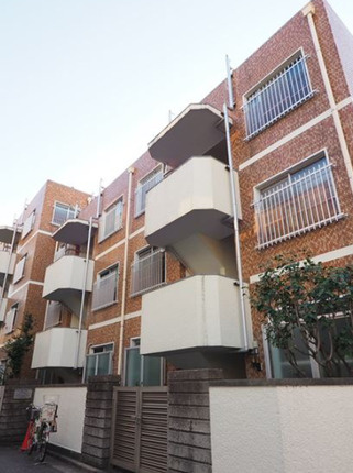 市ヶ谷ローヤルコーポのエントランス|市ヶ谷ローヤルコーポ