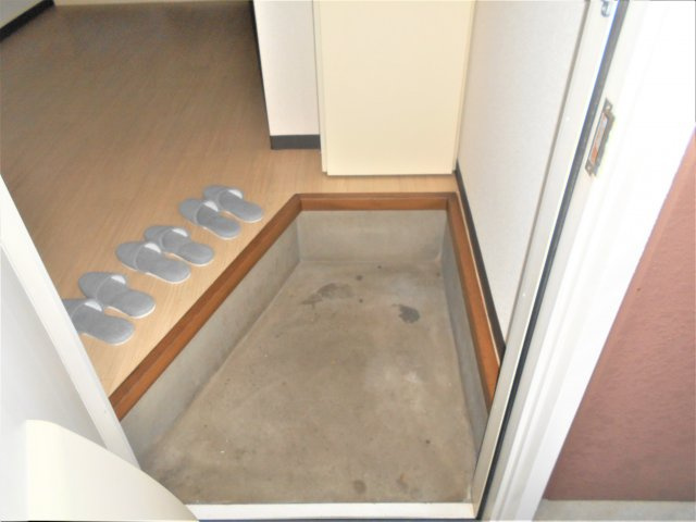 ドエル津田沼の玄関|シューズボックスもあり玄関は広く使えますよ