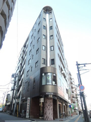 【外観】 | エミネンスNS鶴見 | JR京浜東北線「鶴見」駅徒歩3分、京急本線「京急鶴見」駅徒歩4分と好立地。
忙しい朝が助かる立地、暮らしにゆとりが生まれます。