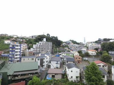 【展望】 | ライオンズマンション保土ヶ谷第2 | 見晴らしも通風も陽当たりも良好な部屋位置です。