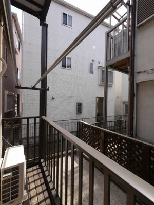 【バルコニー】 | シダーハウス