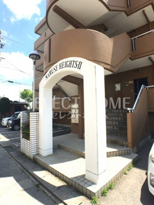 【エントランス】 | 成瀬ハイツⅡ | 清潔なエントランスです