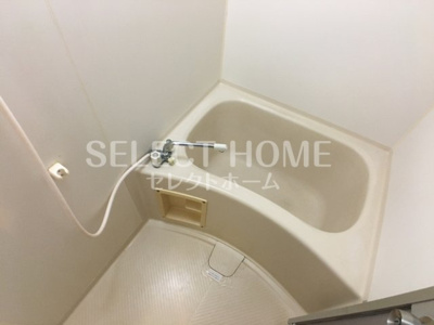 【浴室】 | 成瀬ハイツⅡ | 同型タイプゆったり過ごせるお風呂です