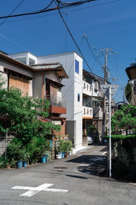 【外観】 | 大東市明美の里町PJ   建築家が建てたシンプルで居心地の良い家