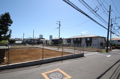 【前面道路含む現地写真】 | 海老名市上郷1丁目　No4　全9区画分譲地　　建築条件付【仲介手数料無料】 | 海老名市を中心に地域密着で営業♪不動産のことなら「Select at home大樹不動産」