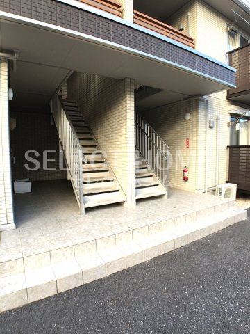 【エントランス】 | インテレクト | 毎日通るエントランスはこのようになっています