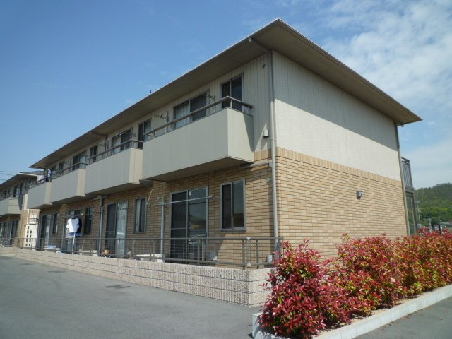 カンパーニャ・エフＢの外観