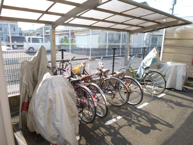 カンパーニャ・エフＢのその他共用部分|自転車置き場