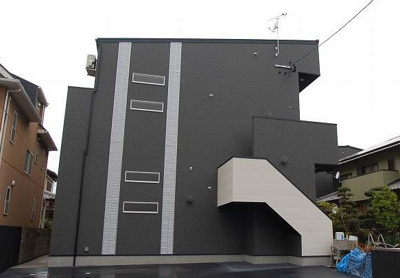 【外観】 | VOGUECUBE | こちらのデザイナーズアパート入居待ちの人が出る程人気の高いお部屋ですよ(^o^)