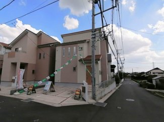 【前面道路含む現地写真】 | カースペース並列２台