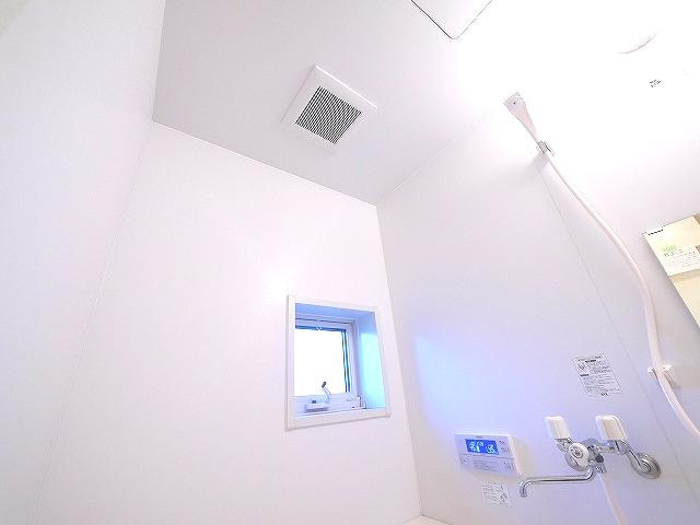 ヴィルコートの洋室|ゆったりした洋室です