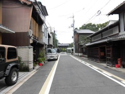 グラシア堺町御門の周辺|前面道路