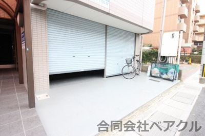 【駐車場】 | レジナス瀬田