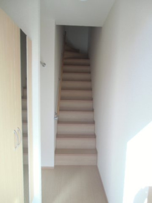 【玄関】 | ジャルダンA