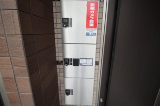 【その他共用部分】 | 宅配BOX完備です♪