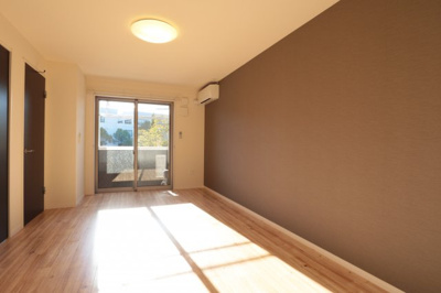 【寝室】 | Belle Grace