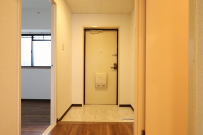 【玄関】 | プリモ中宮