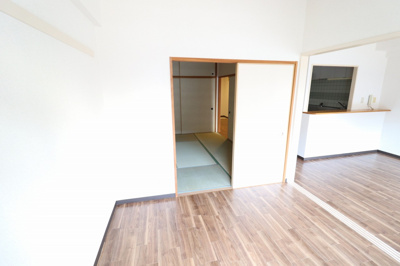 【洋室】 | プリモ中宮