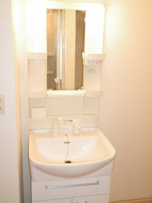 【洗面所】 | グリーンヒル三城B