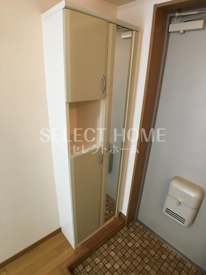 【玄関】 | グリーンヒルズ明大寺 | 落ち着いた玄関です
同型タイプ