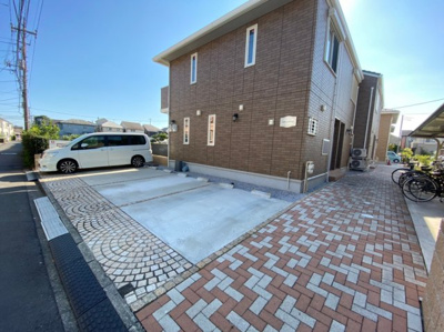 【駐車場】 | カトレア　ルージュ