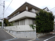 成城本棟の画像