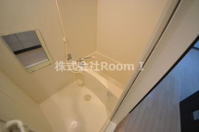 【浴室】 | ディナスティ松屋町Ⅱ | 日々の疲れを癒すお風呂付です