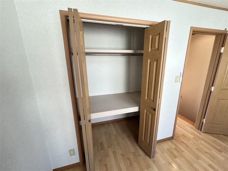 グランシャリオA棟の収納