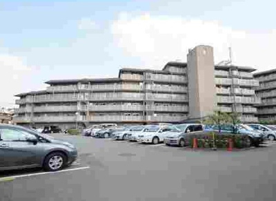 【外観】 | 千里山田グリーンハイツ壱号棟 | 【現地写真】
鉄筋コンクリート造の160戸の大型マンション♪