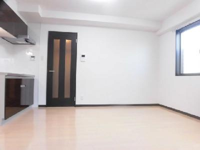 Residence西小路小米町の居間・リビング