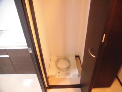 Residence西小路小米町の設備|室内洗濯機置き場