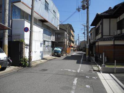 レジデンスオークラの周辺|前面道路