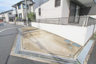【駐車場】 | 稲葉テラス