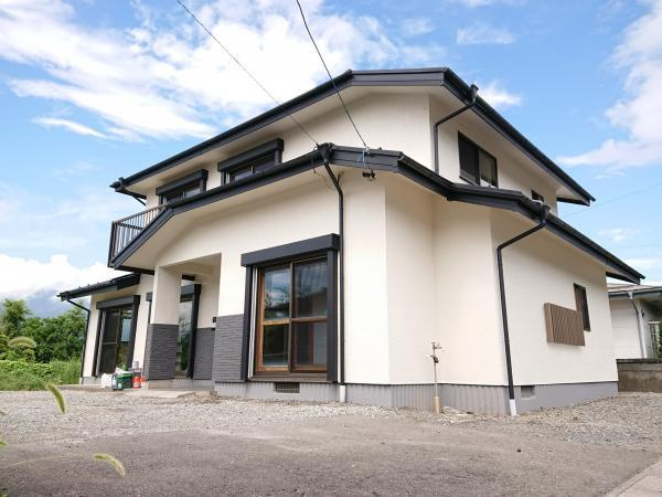 箕輪町東箕輪リフォーム住宅の外観