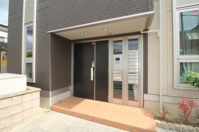 【エントランス】 | エミ・スエヒロ