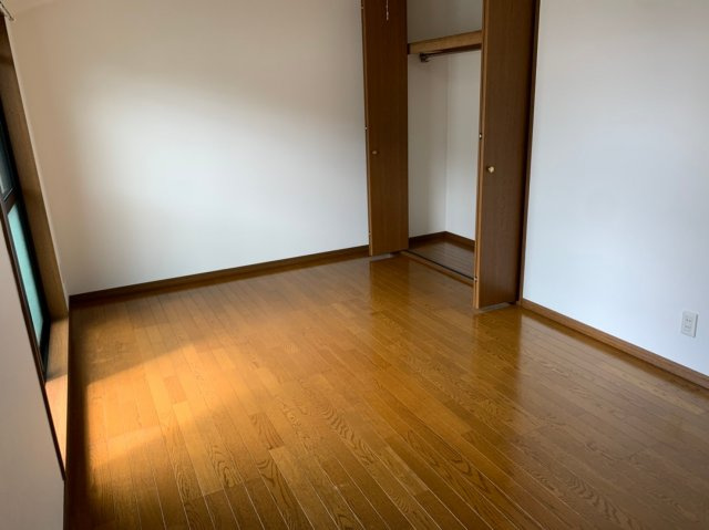 【洋室】 | エクセレント海老山ビル