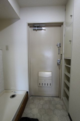 【玄関】 | レジデンス花京院