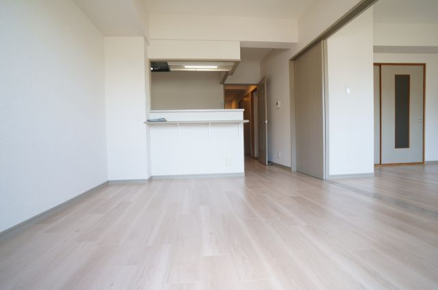 シャルマンコーポ荒牧の居間・リビング