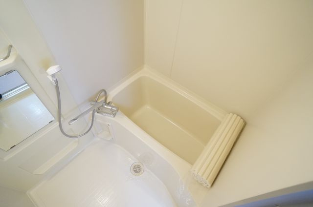 シャルマンコーポ荒牧の浴室