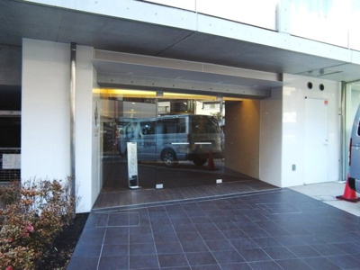 【エントランス】 | セルフィスタ渋谷