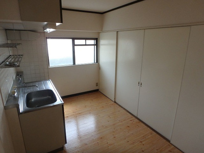 【居間・リビング】 | 砂津ハイツ