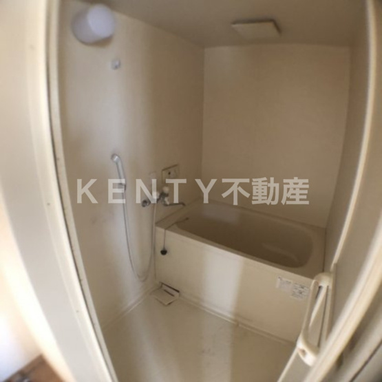 【浴室】 | 石渡マンション | コンパクトで使いやすいお風呂です