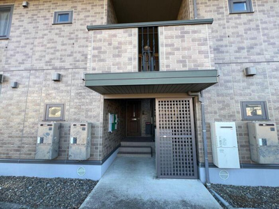 【エントランス】 | リビングタウン佐久平A